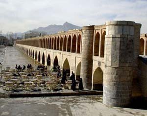 اصفهان دارای یکی از زیباترین معماری شهری ایران (در دوران سلجوقی)