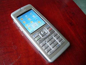 Nokia  E۶۰