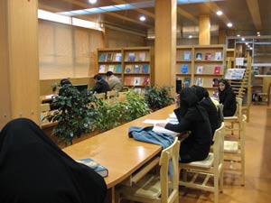 آموزش و کتابخانه