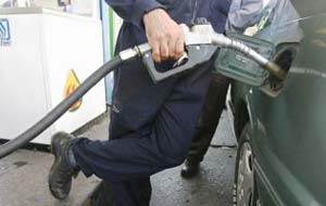 توصیه‌های آمریکایی برای کم کردن مصرف بنزین