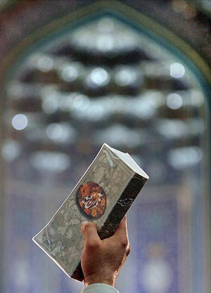 چرایی عدم تصریح نام ائمه در قرآن