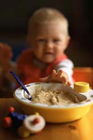 تغذیه کودکان، قدرت والدین