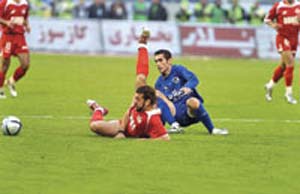 دربی‌ ۶۰ نقطه‌ اوج‌ فوتبال‌ ایرانی‌