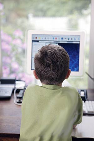 فرزندم را چگونه با اینترنت آشنا کنم؟