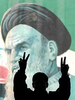 چهره های جهانی از پیروزی انقلاب اسلامی چه می گویند