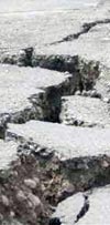 پارامترهای چشمه مسبب زمین لرزه سال ۱۹۹۸ فندق در استان کرمان جنوب شرق ایران