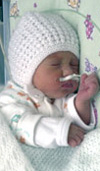 پیشگویی وزن پایین تولد با استفاده از سطوح پایین Glucose Challenge Test در مادر بیمارستان میرزاکوچک خان ۸۳-۱۳۸۱