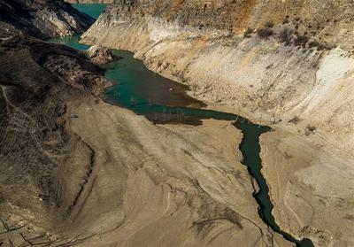 فیلم| وضعیت وحشتناک و بحرانی بزرگترین سد مازندران‌/ آب سد شهید رجایی ته کشید