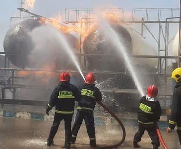 شرکت ملی پخش فرآورده‌های نفتی: حادثه آتش سوزی بوتان گاز اهواز تاکنون فوتی نداشته