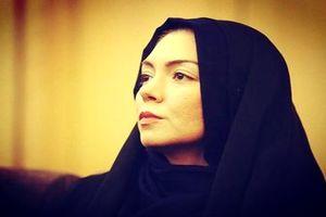 اشک های مرحومه آزاده نامداری برای امام حسین (ع) + فیلم