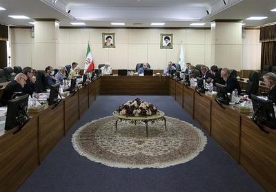 حکم اعضای فعلی مجمع تشخیص یک ماه تمدید شد / اعضای جدید بعد از بررسی برنامه هفتم انتخاب می‌شوند