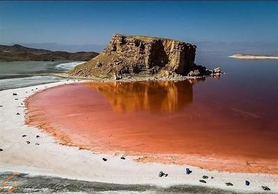 آب ورودی به دریاچه ارومیه به‌شدت کاهش یافته / احیای دریاچه در گرو تغییرات آب و هوایی و بارش است