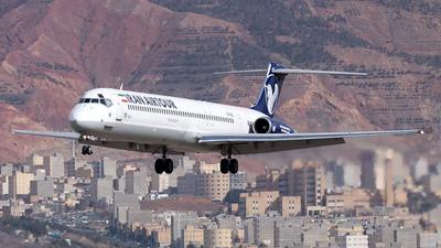 نقص فنی در پرواز بندرعباس - تبریز؛ هواپیما در مهرآباد به زمین نشست
