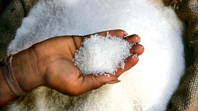 هند پس از گندم صادرات شکر را هم محدود کرد
