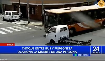 (ویدئو) برخورد شدید یک اتوبوس با کامیون و دیوار!