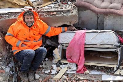 عکسی حزن‌انگیز و خبرساز از زلزله ترکیه