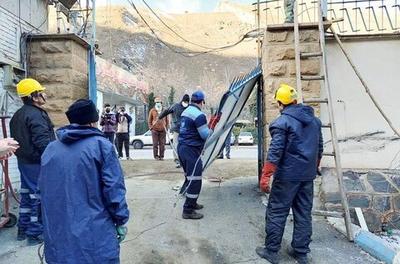 ویدئویی از تخریب ساختمان وزارت نیرو در جاده چالوس