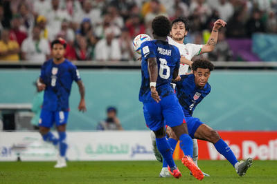 ببینید | لحظات حساس دیدار  تیم ملی ایران و آمریکا | تلخ‌ترین گل جام جهانی قطر
