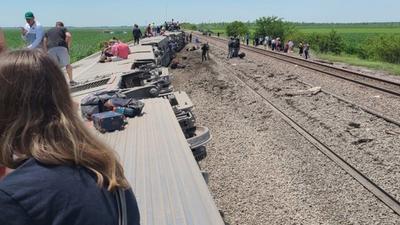 ببینید | خارج شدن قطار از ریل این بار در ایالت آریزونا