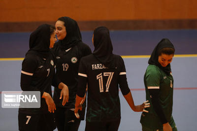 لیگ والیبال زنان؛ صدرنشینی موقت ذوبی‌ها با شکست ستارگان فارس