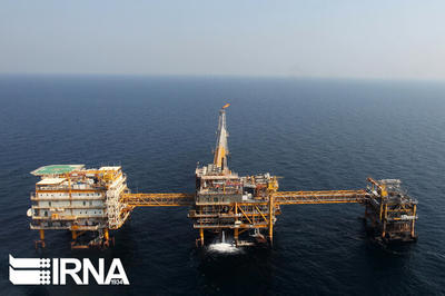 احیای توان صادرات ۲.۵ میلیون بشکه‌ای نفت ایران