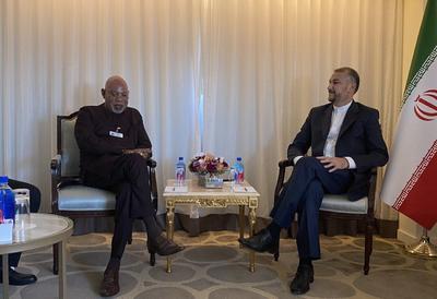 وزیران خارجه ایران و اوگاندا درباره توسعه روابط رایزنی کردند 
