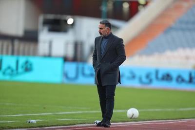 انتقاد فکری به نحوه بسته شدن تیم فوتبال نفت مسجدسلیمان