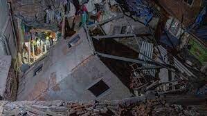 ۹ زخمی در پی ریزش ساختمانی در بمبئی هند