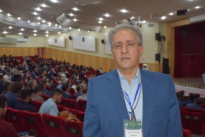 حل مشکلات مناطق کردنشین محور اصلی سیات های پژوهشی دانشگاه کردستان است