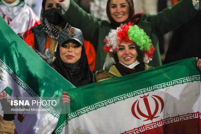 استادیوم آزادی پیش از آغاز دیدار تیم‌های ملی فوتبال ایران و عراق