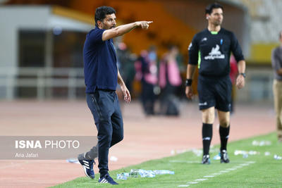 حسینی: هنوز قراردادی برای فصل آینده ندارم/ همه نگران تیم ملی هستند