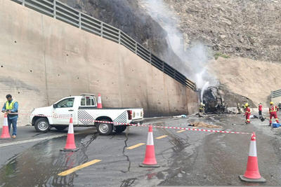 ببینید | ۲۰ کشته و ۳۰ زخمی در حادثه برخورد اتوبوس با پل در عربستان