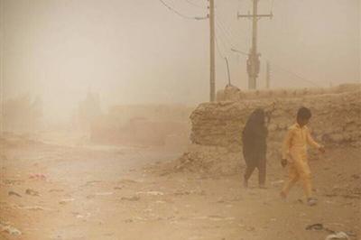 ببینید | روستاهای مرزی سیستان در محاصره «ریزگردها»