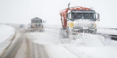 انسداد ۱۳۰۰ محور روستایی به دلیل برف و سیلاب و بازگشایی۶۰۰ جاده