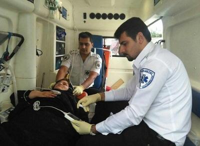مسمومیت غذایی ۳۷ دانشجوی تهرانی/ بیماران به ۳ بیمارستان منتقل شدند