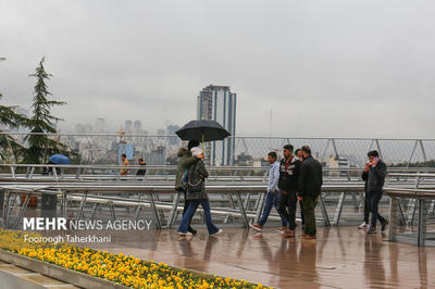 آسمان تهران یکشنبه بارانی می شود