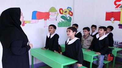 تحصیل بیش از ۱۰۰ هزار دانش آموز در مدارس ایرانی خارج از کشور