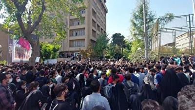 روایت خبرگزاری فارس از حضور مسئولان نظام در دانشگاه‌ها