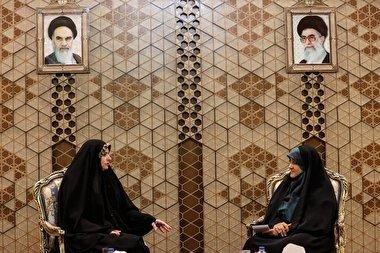 پوشش متفاوت نماینده زن پارلمان عراق در تهران + عکس
