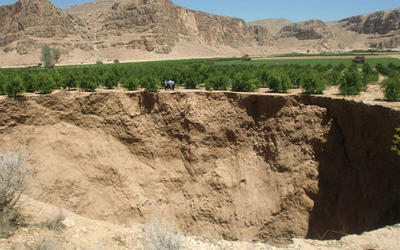 سالی ۳۰ سانتی متر فرونشست خاک در کشور