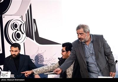 حاشیه‌های روز هشتم جشنواره فیلم فجر| تهیه‌کننده "اتاقک گلی" صادقانه صحبت کرد، پاسخ "بله" گرفت!/ فرزاد حسنی در جمع سرباز فراری‌ها!