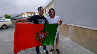 امضای پرچم پرتغال توسط ریکاردو ساپینتو