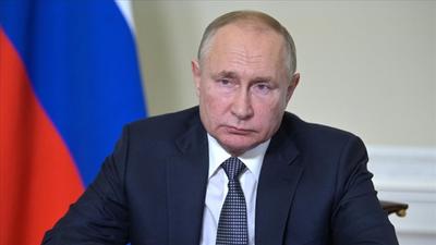 پوتین: روسیه از زمان عملیات در اوکراین، در معرض جنگی سایبری بوده است