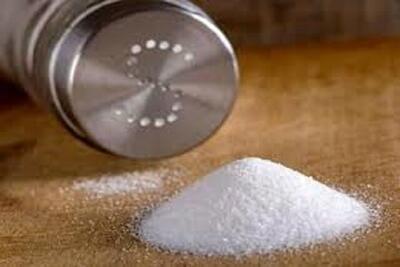 عوارضی که نمک به بدن می‌رساند