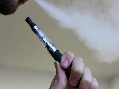 وزارت بهداشت: جلوی فروش «سیگارهای الکترونیک» را بگیرید
