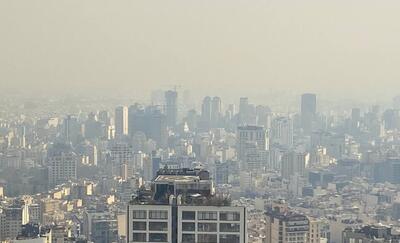 تصاویر| عکس‌های تامل‌برانگیز از آلودگی پایتخت برفراز بام تهران!