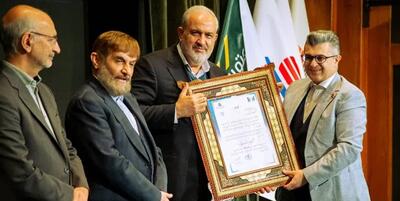 خبرگزاری فارس - پتروشیمی پردیس شرکت برتر صادرات‌گرای ایران شد