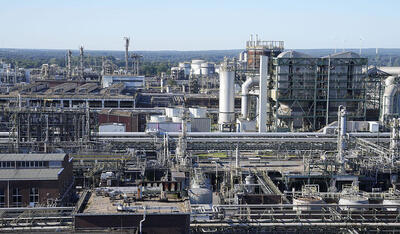 خسارت صنایع شیمیایی آلمان از بحران دریای سرخ