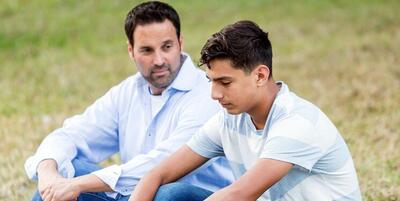 اغلب نوجوانان مجرم رابطه مخربی با پدر داشته‌اند