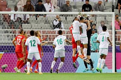 برتری عمان برابر قرقیزستان در نیمه اول